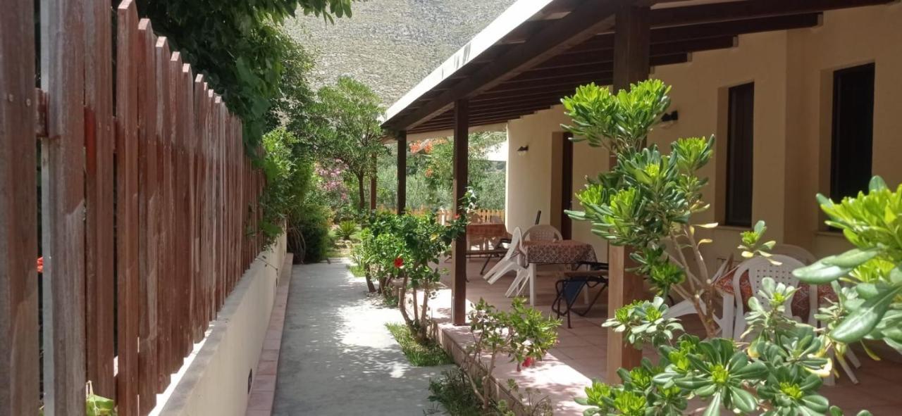 Aquilone Apartment Castelluzzo Exterior photo